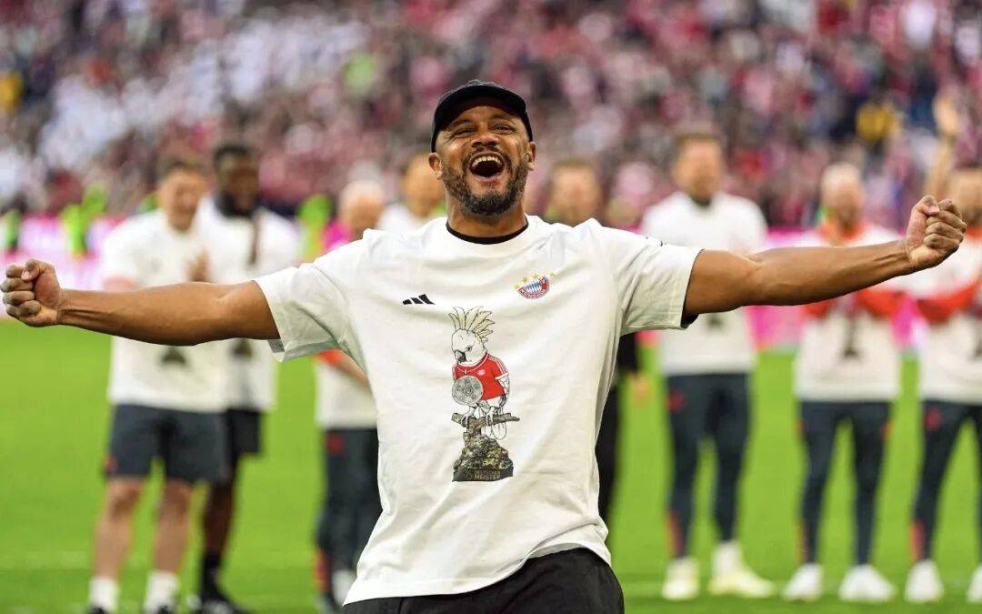 拜仁:感谢主帅孔帕尼！